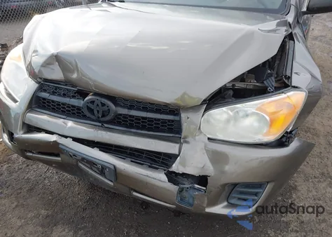 2011 Toyota Rav4 z USA, uszkodzony, nr VIN 2T3BF4DV5BW147269